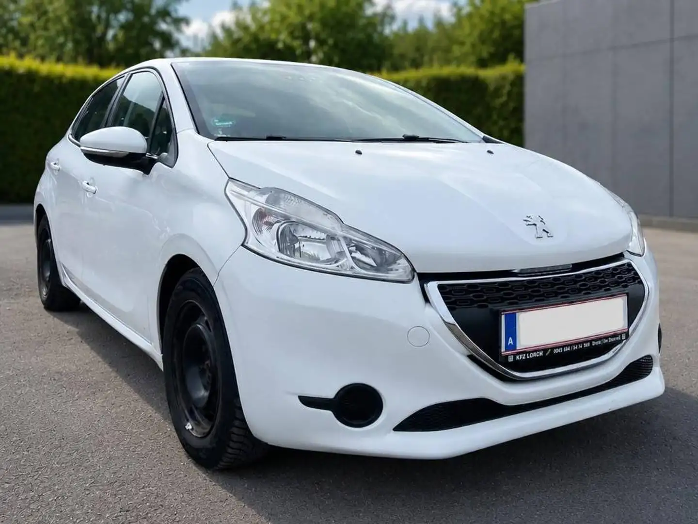 Peugeot 208 208 Active 1,4 VTi 95 Active Weiß - 1