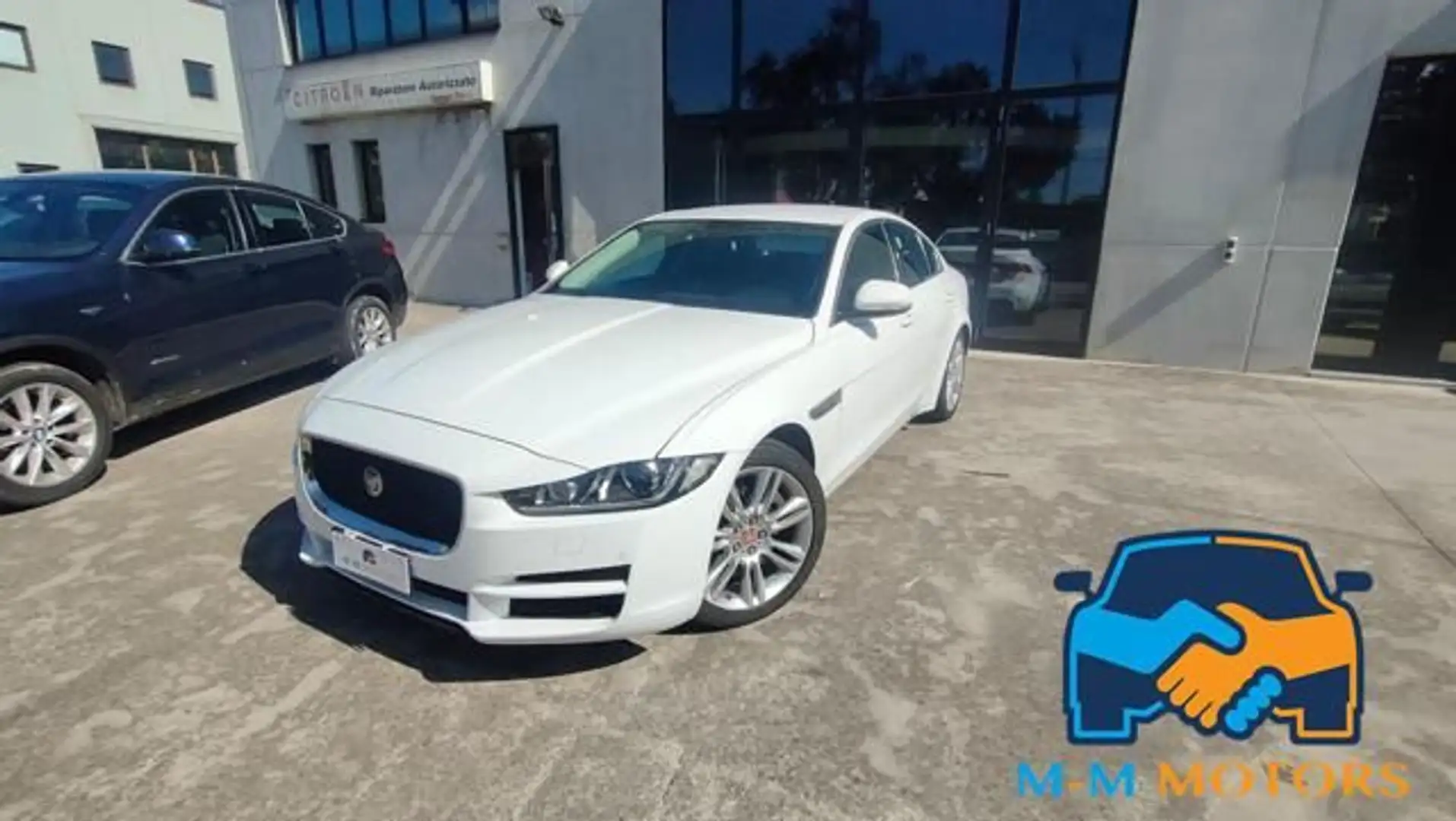 Jaguar XE 2.0 D 240 CV AWD aut. Prestige Blanc - 1