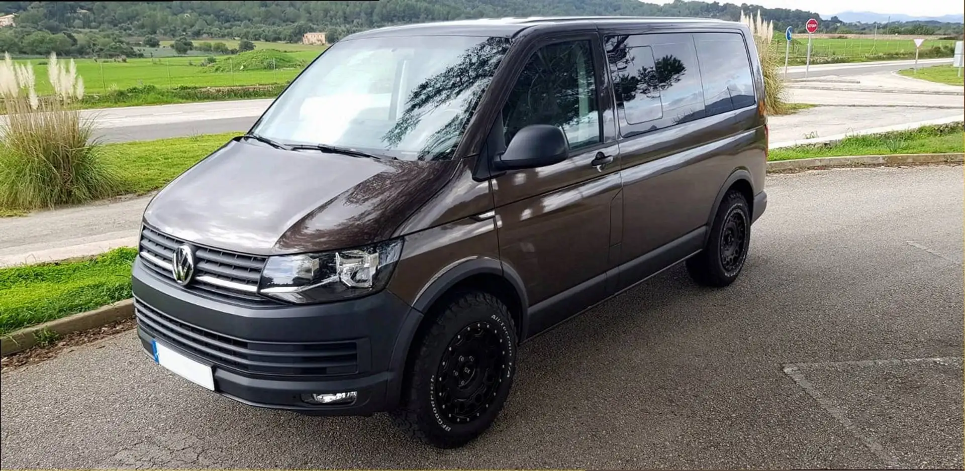 Volkswagen T5 Caravelle Caravelle 2.0TDI BMT Comfortline 2019 Edition Marrón - 2