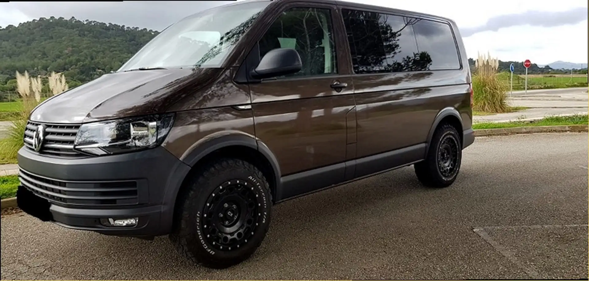 Volkswagen T5 Caravelle Caravelle 2.0TDI BMT Comfortline 2019 Edition Marrón - 1