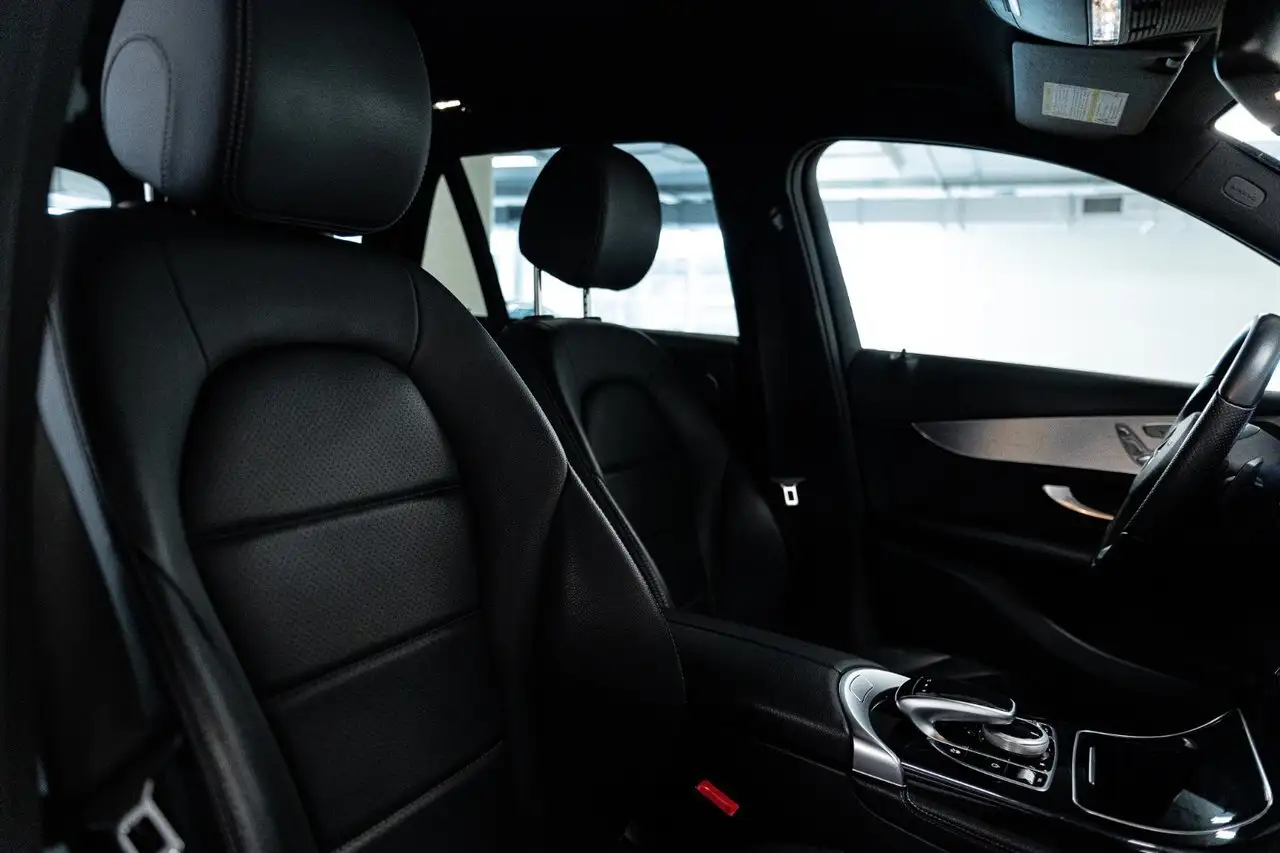 Mercedes-Benz GLC снимка Mercedes-Benz GLC