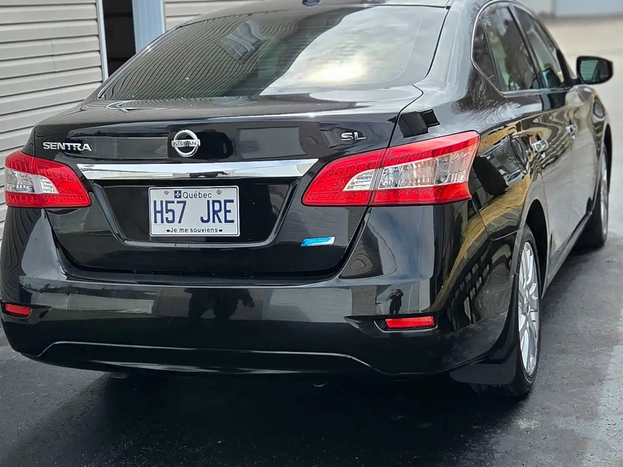 Nissan Sentra снимка Nissan Sentra