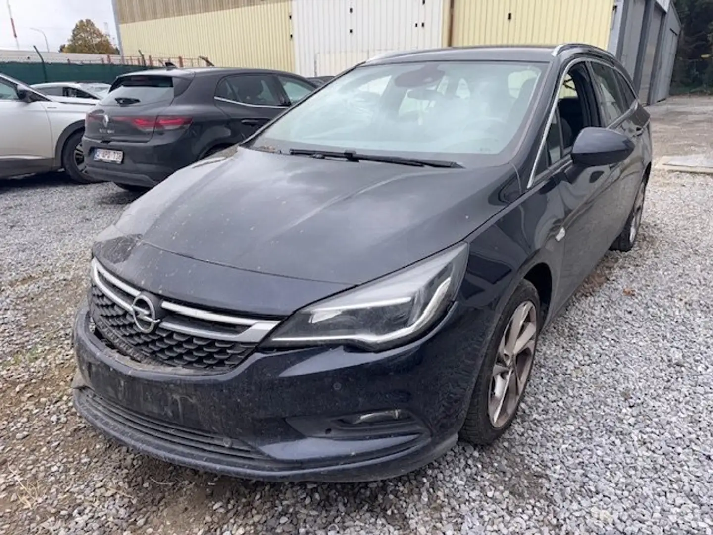 Opel Astra Sports Tourer 1.6 CDTi ECOTEC D Dynamic EU6.2 Zwart - 1