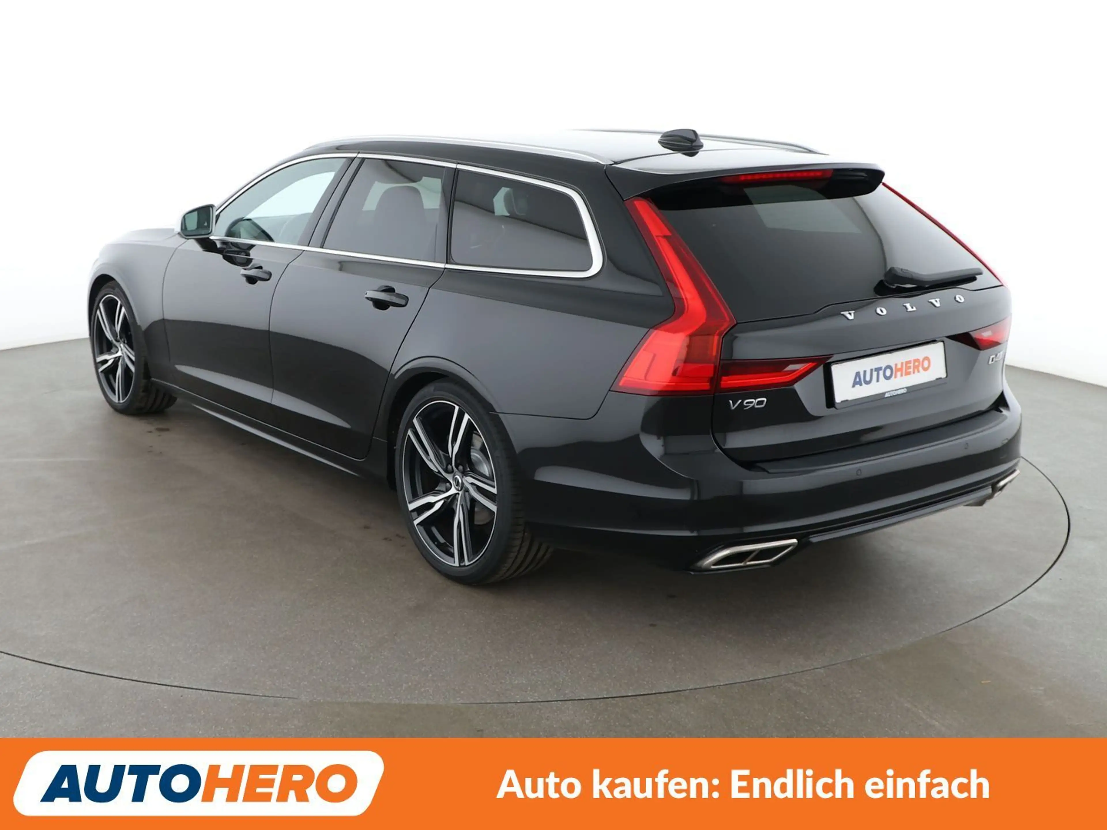 Volvo V90 2.0 D4 R-Design AWD Aut.*NAV*ACC*360CAM*PDC*SHZ* — photo 4
