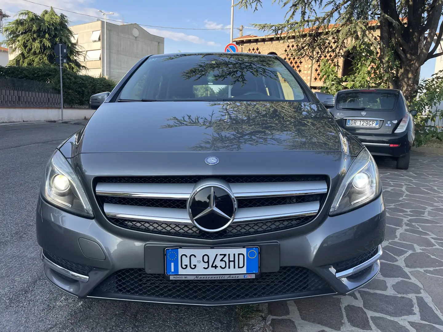 Mercedes-Benz B 180 cdi be Premium - 1
