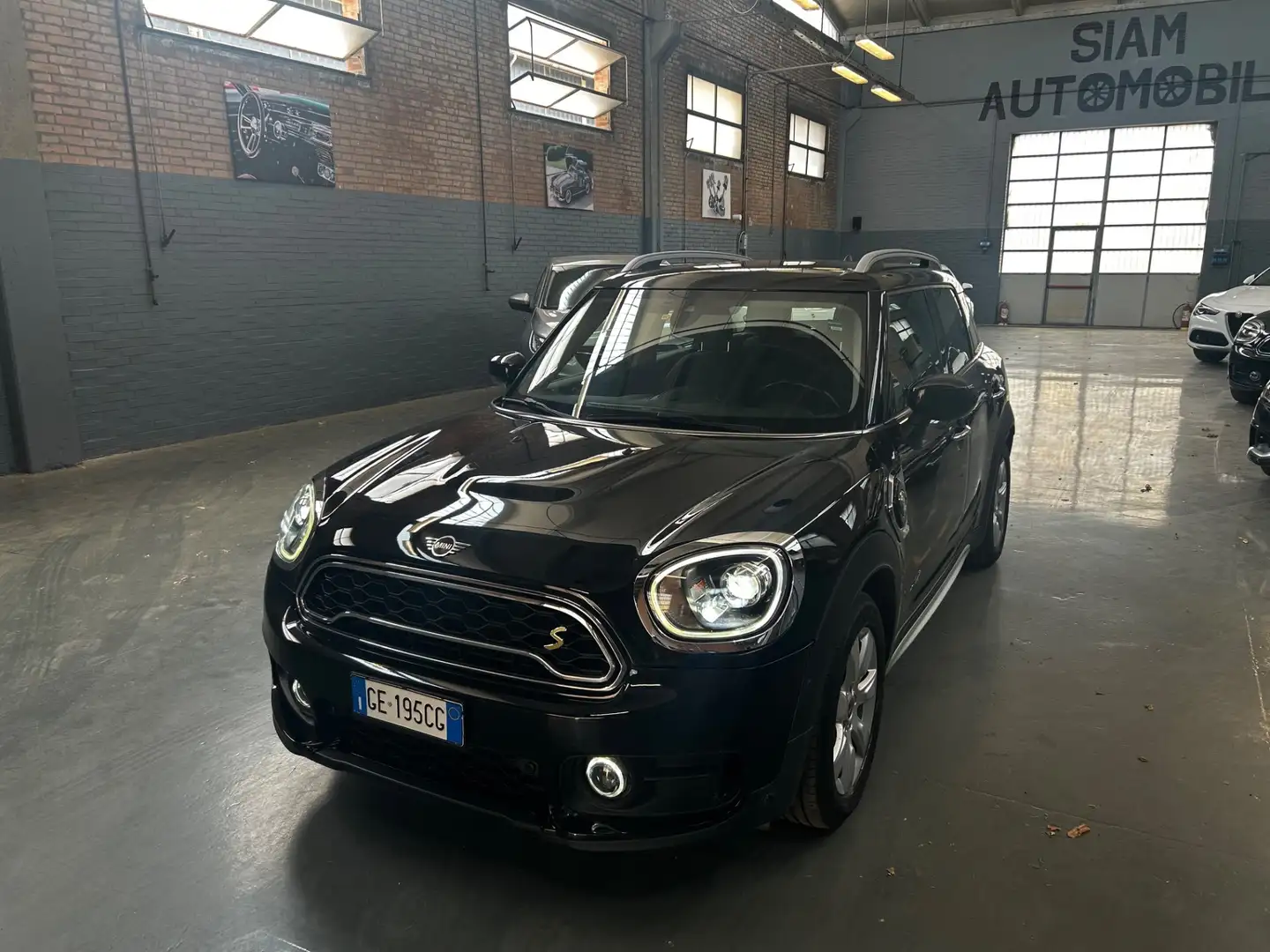 MINI Cooper Countryman Mini 1.5 Cooper SE Business Countryman ALL4 Automa Nero - 2