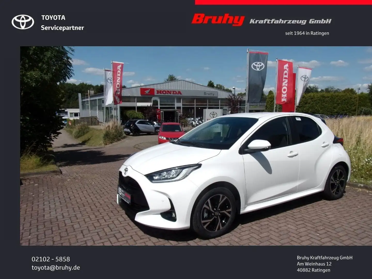 Toyota Yaris Hybrid Teamplayer Comfort Safety Paket Blanc - 1
