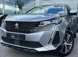 Peugeot 3008 1.2 ESSENCE 130CV