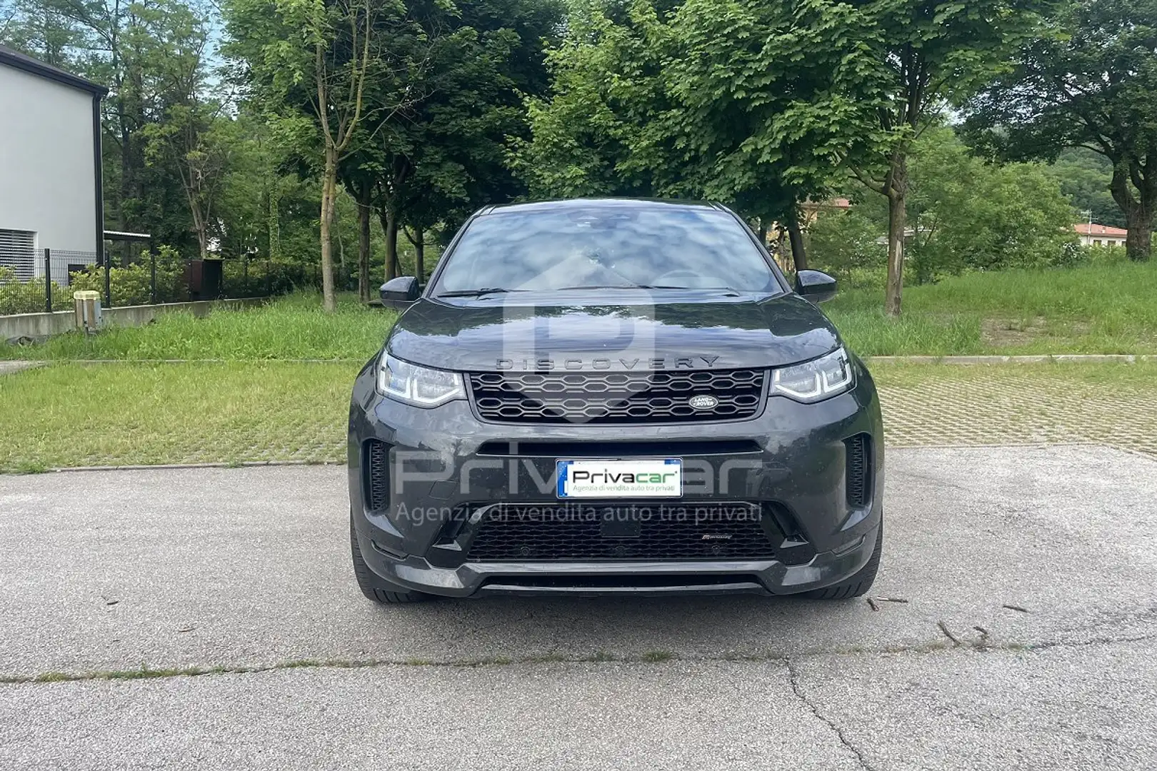 Land Rover Discovery Sport Discovery Sport 2.0 TD4 204 CV AWD Auto R-Dynamic Schwarz - 2