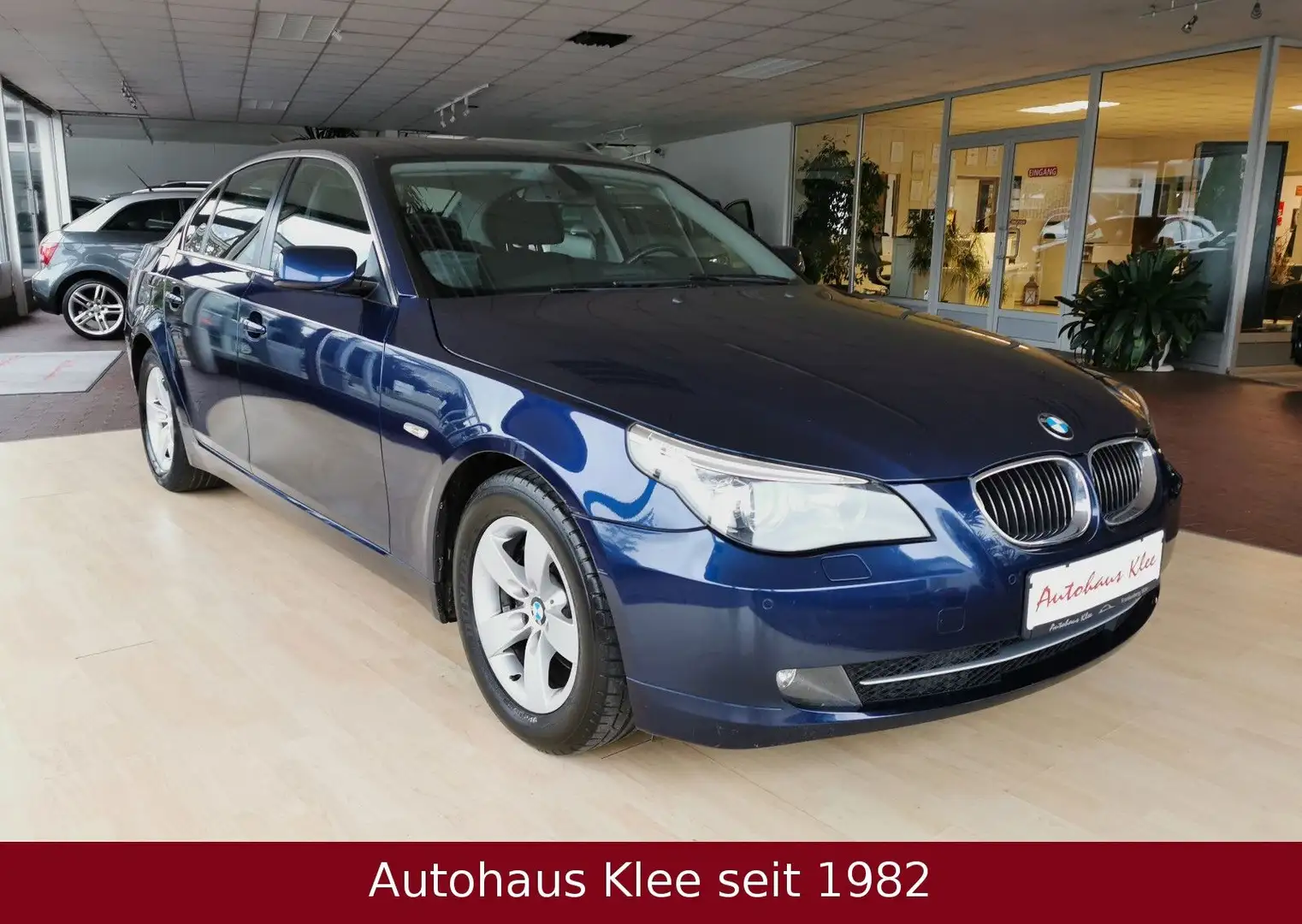 BMW 523 i Steptronic TÜV NEU *Navi*Xenon*Tempomat* Blau - 1