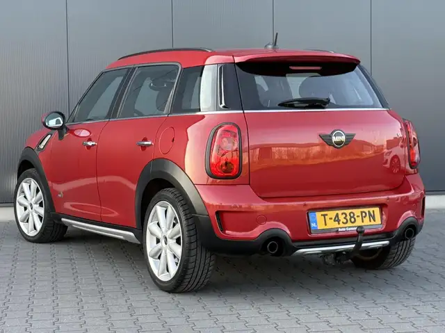 Mini Countryman view 3