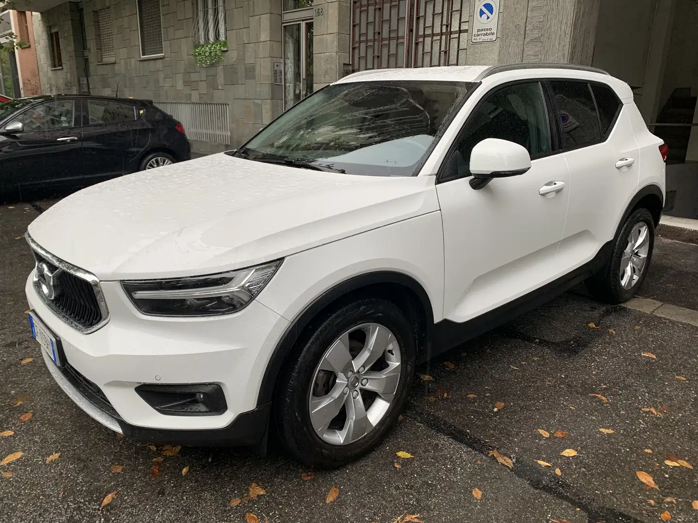 Volvo XC40 XC40 1.5 t2 Momentum Core my21 Bianco - 2