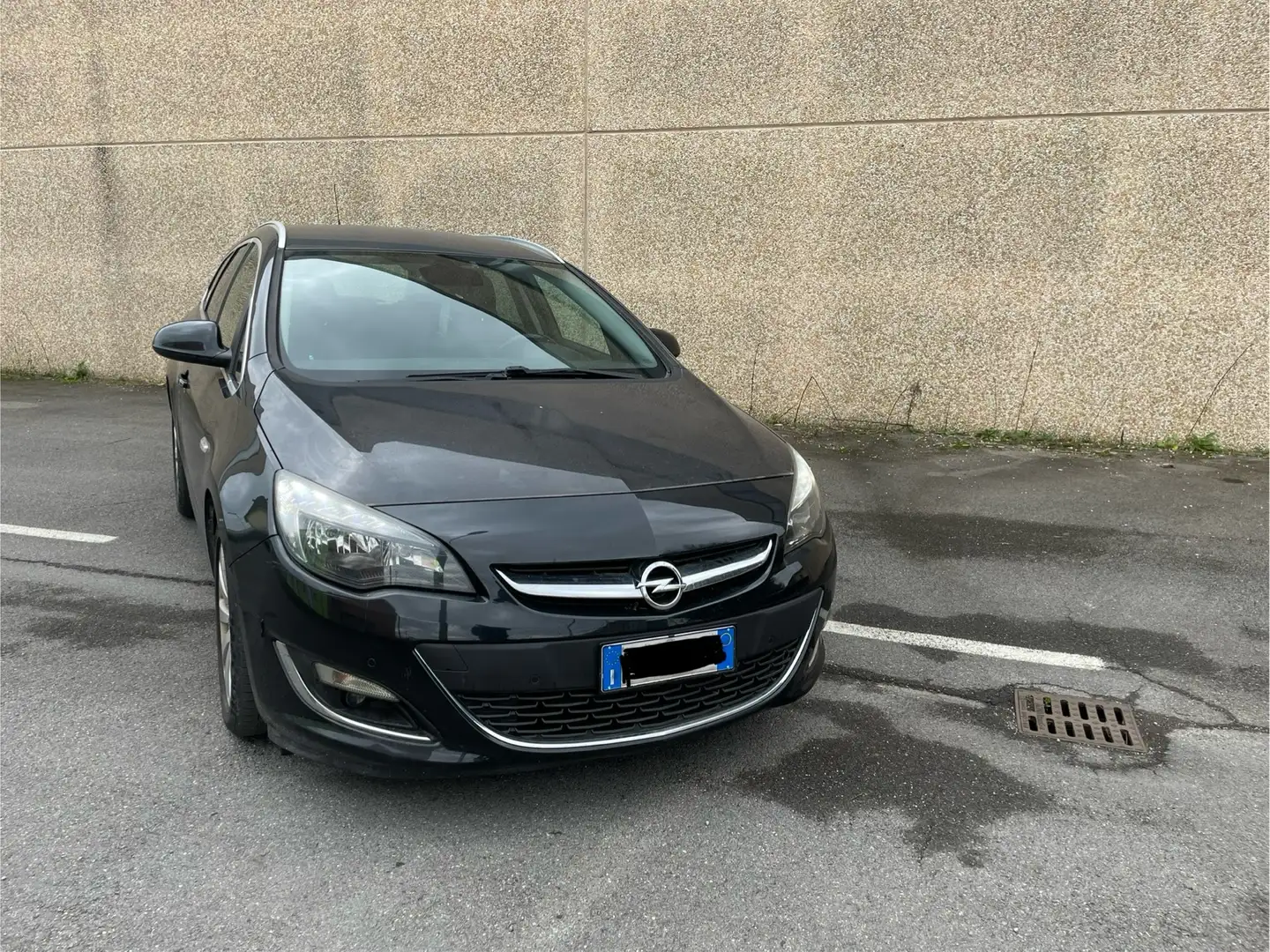 Opel Astra Sports Tourer 1.4 t Cosmo Gpl Tech 140cv Чорний - 1