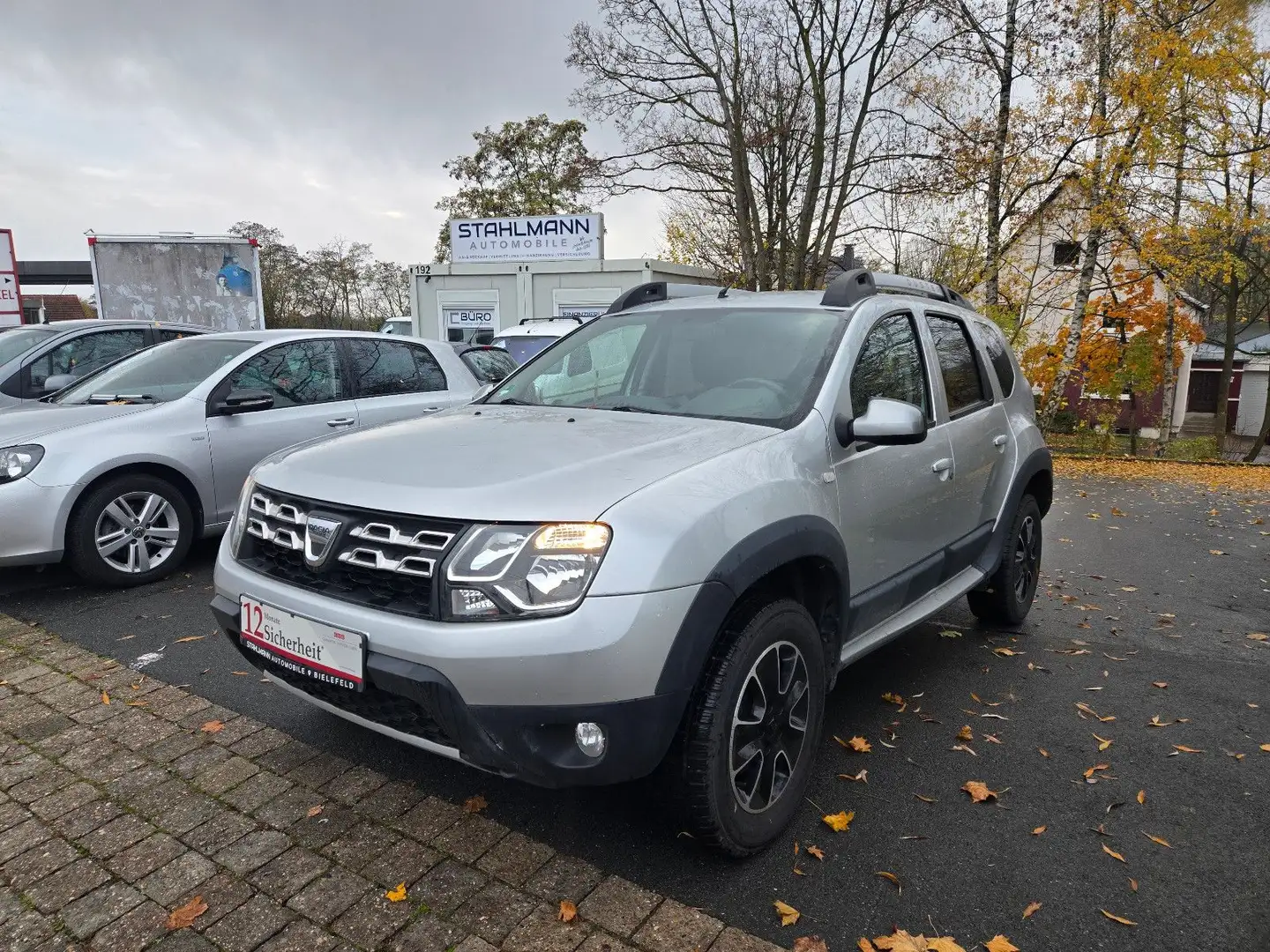Dacia Duster I Urban Explorer 4x4 AHK Zahnriemen Neu Grau - 1