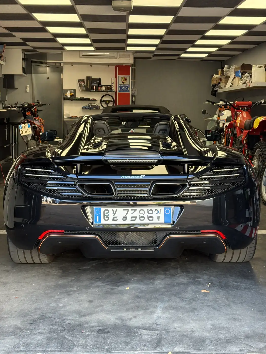 맥라렌 MP4-12C 12 C 2013 블랙 사진 4