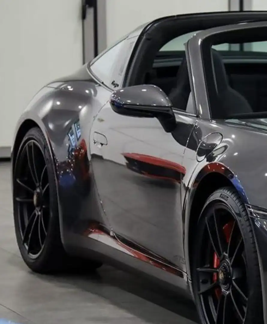 Porsche 911 Targa 4 GTS Grigio - 1