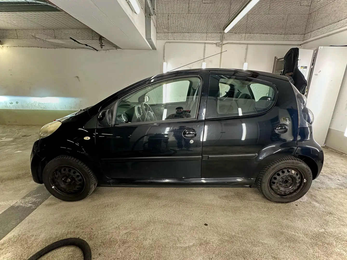 Citroen C1 4 Türer Schwarz - 2