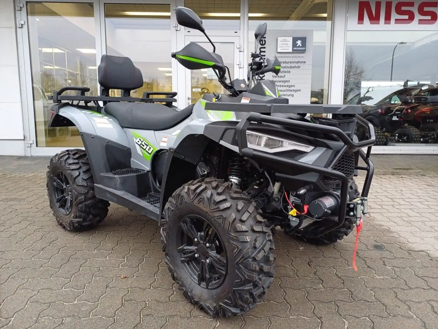 Quadix Promax 650L Allrad 4x4 LOF EPS-Servolenkung Šedá - 2