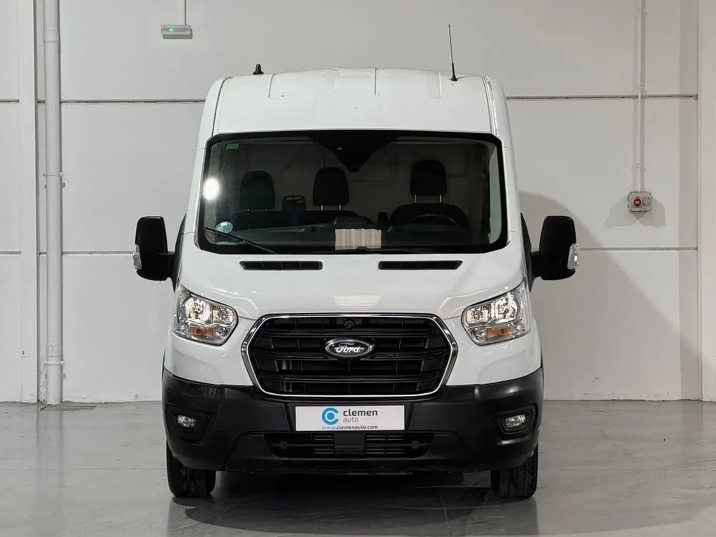 Ford Transit L2H2 130CV Wit - 2