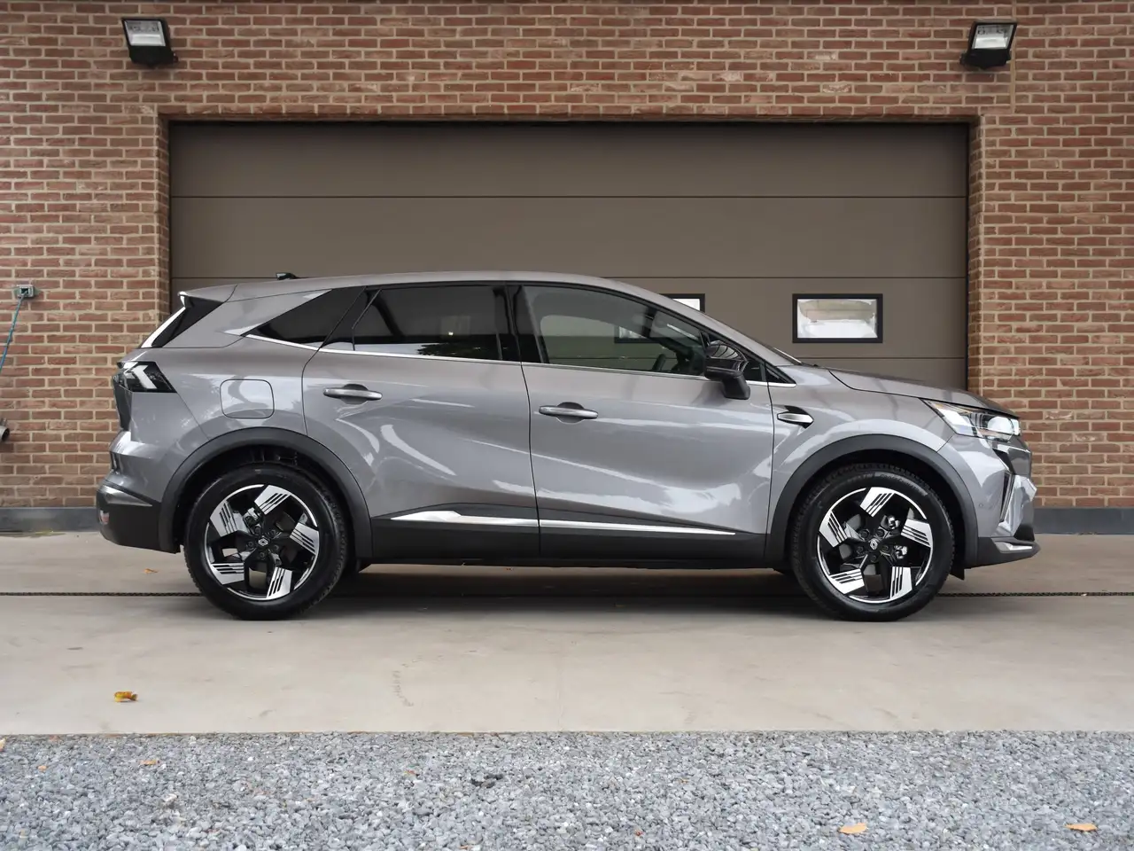 Renault Symbioz 1.3 TCE MHEV / TECHNO / EDC / CARPLAY / GPS / DAB /, миниатюра 4