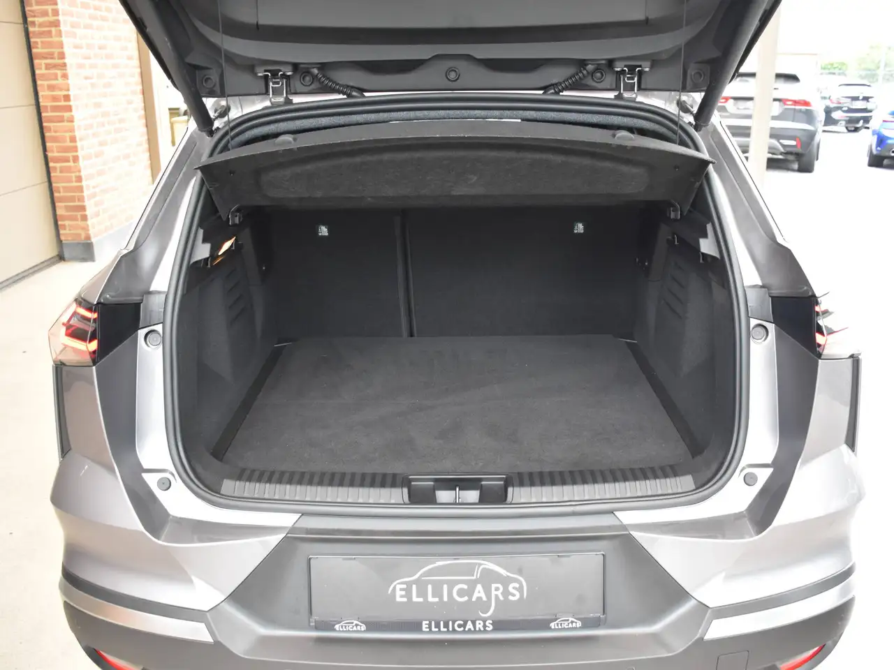 Renault Symbioz 1.3 TCE MHEV / TECHNO / EDC / CARPLAY / GPS / DAB /, миниатюра 12