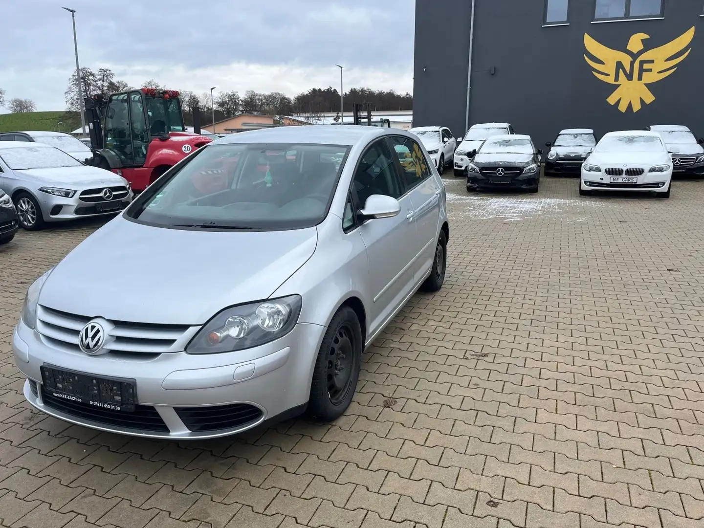 Volkswagen Golf Plus V Comfortline 1.9TDI SHZ,Tempomat, Silber - 1
