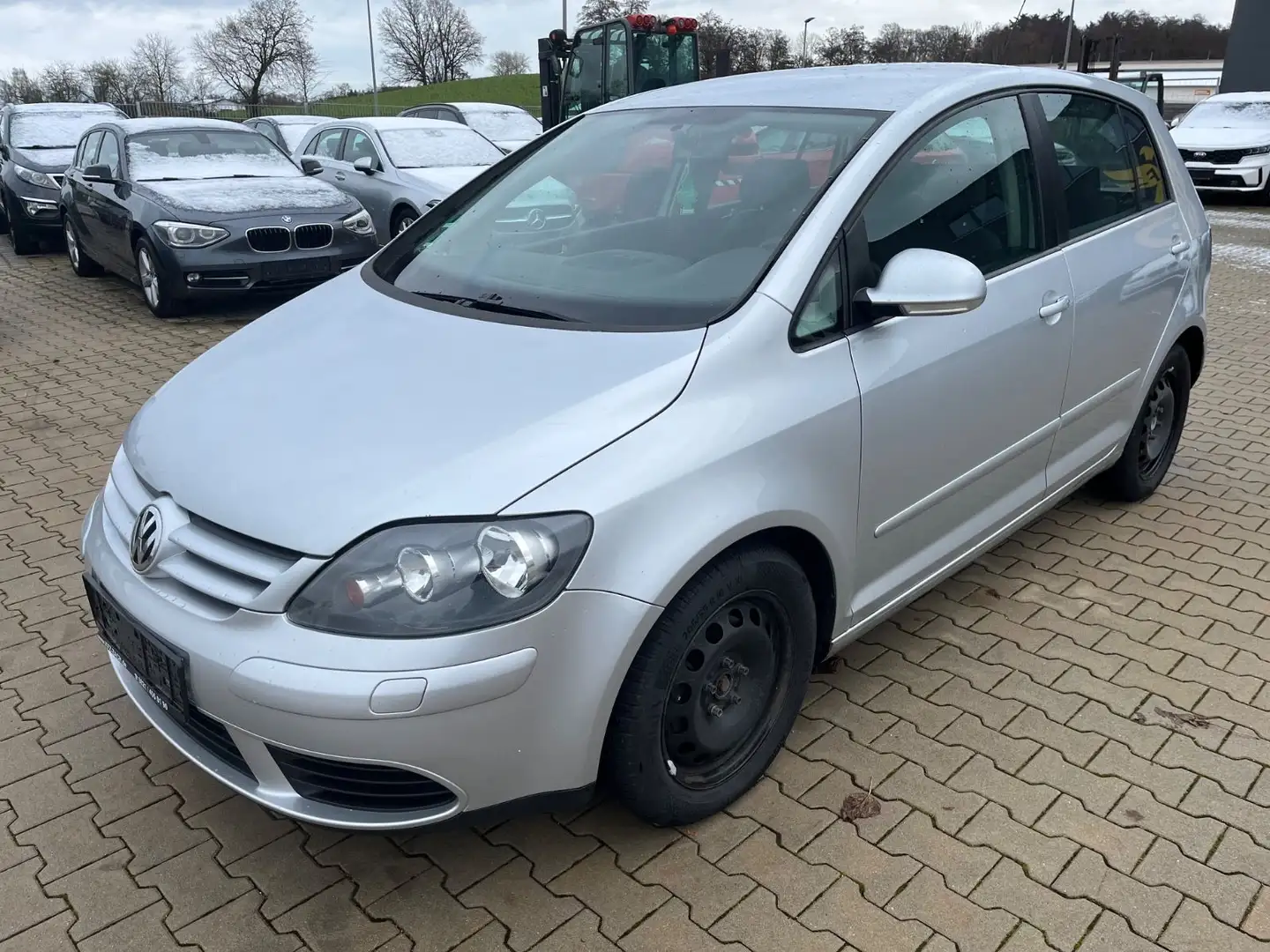 Volkswagen Golf Plus V Comfortline 1.9TDI SHZ,Tempomat, Silber - 2
