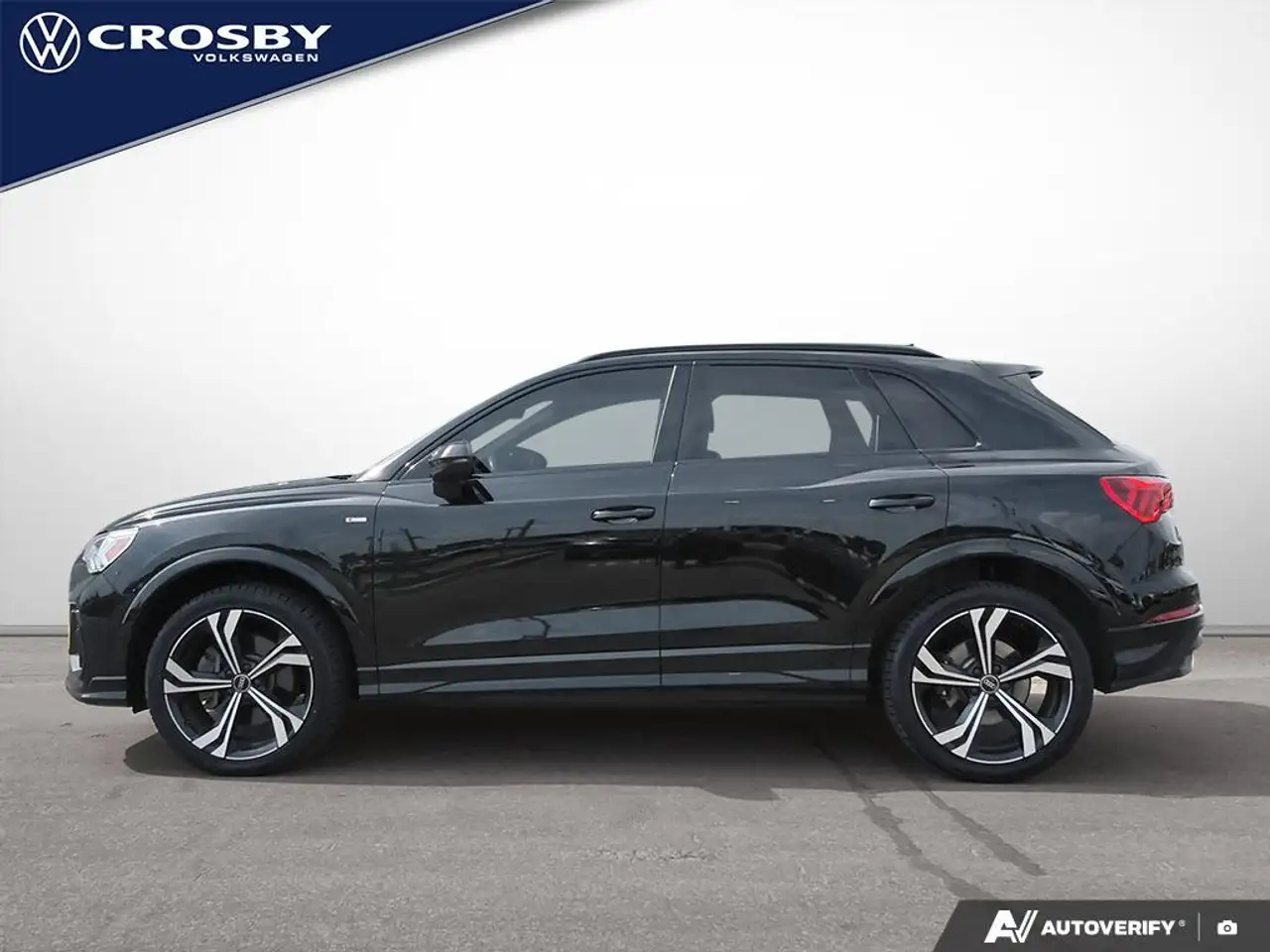 Audi Q3 photo Audi Q3