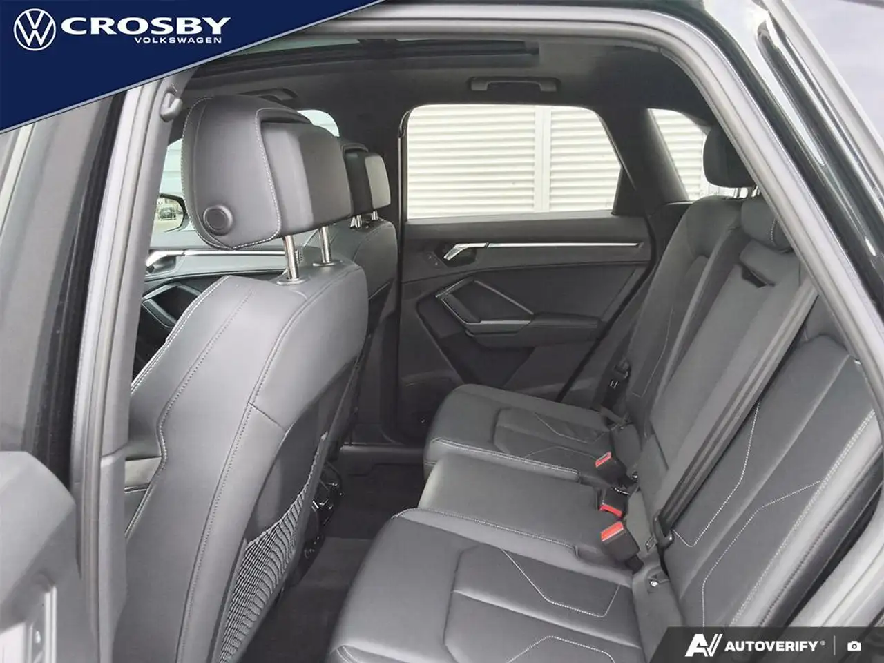 Audi Q3 photo Audi Q3