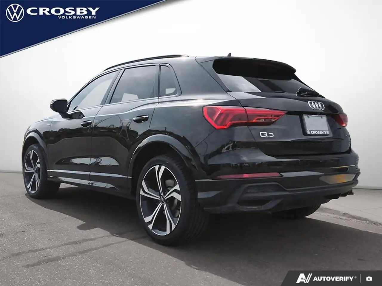 Audi Q3 photo Audi Q3