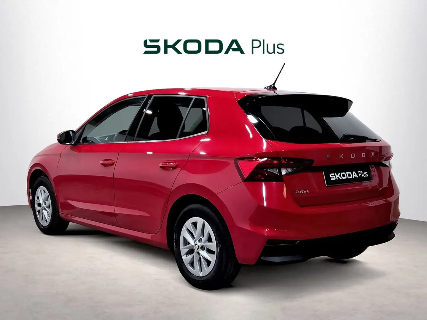 Skoda Fabia 1.0 TSI Selection 70kW Rojo - 2