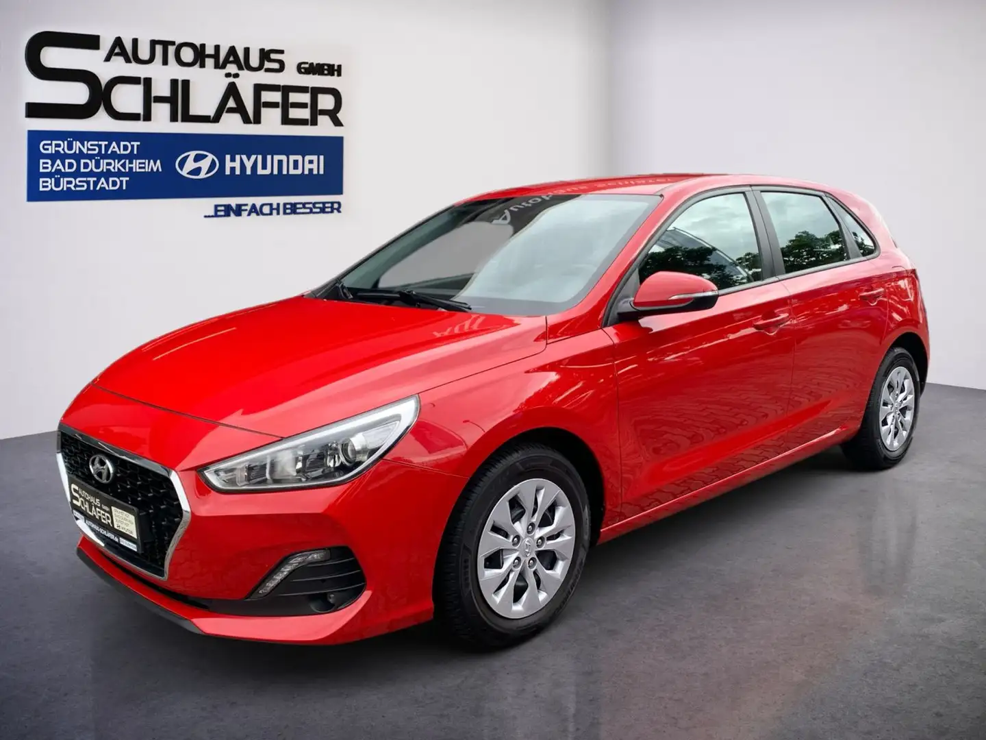 Hyundai i30 1.4 Select Allwetterreifen Rouge - 1