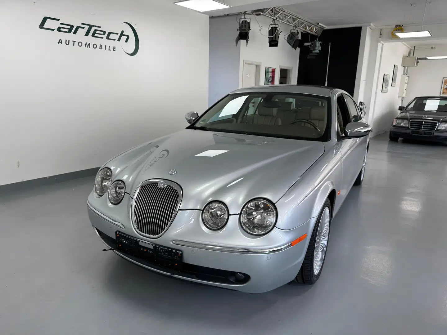 Jaguar S-Type 2.7 V6 Diesel Executive mit Tauschmotor 80Tkm Plateado - 2
