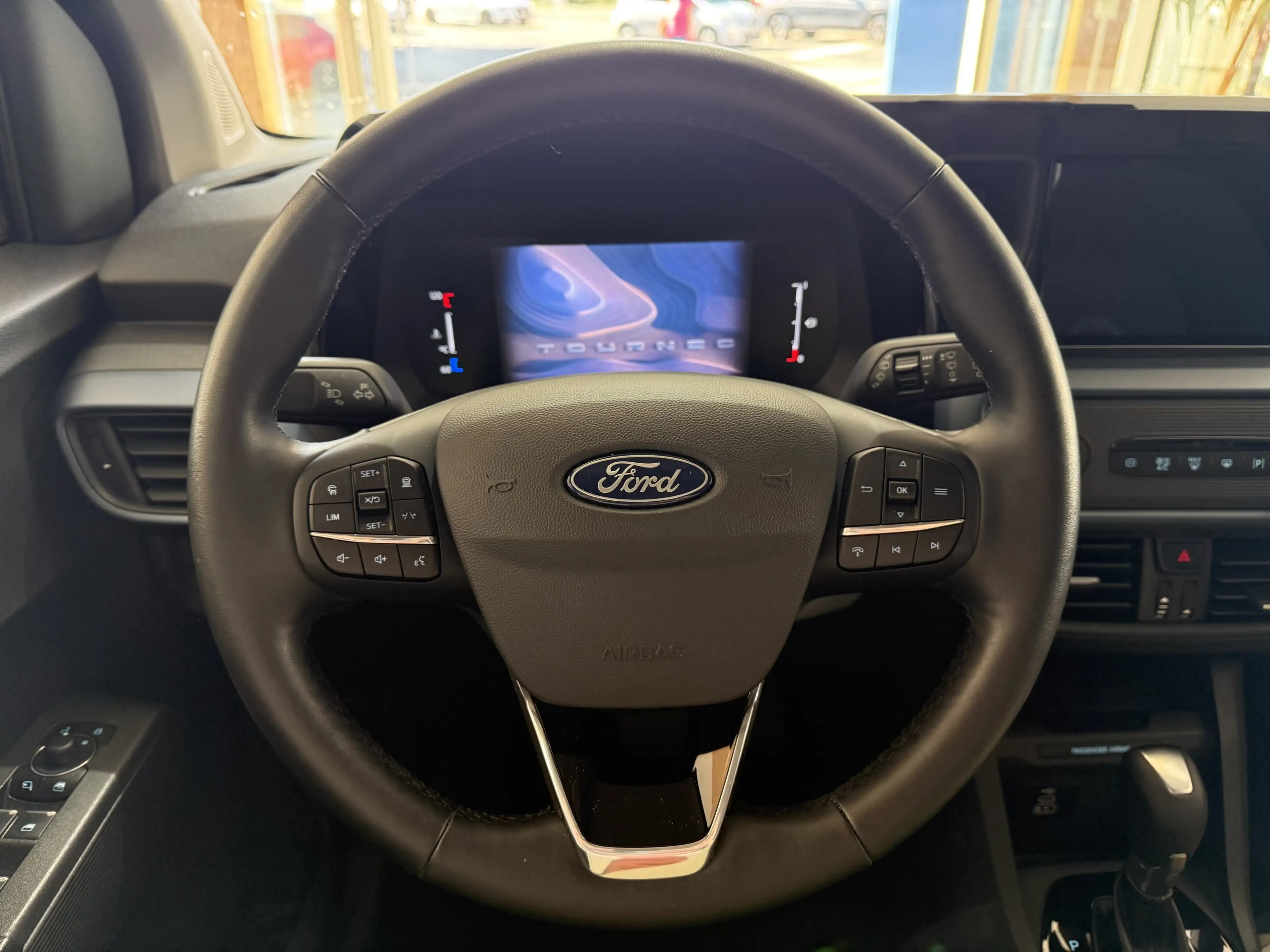 Ford Tourneo Courier Active Automatik / Winter-Paket — photo 11