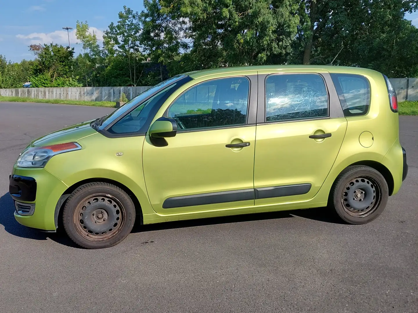Citroen C3 Picasso C3 Picasso VTi 120 Tendance Grün - 2