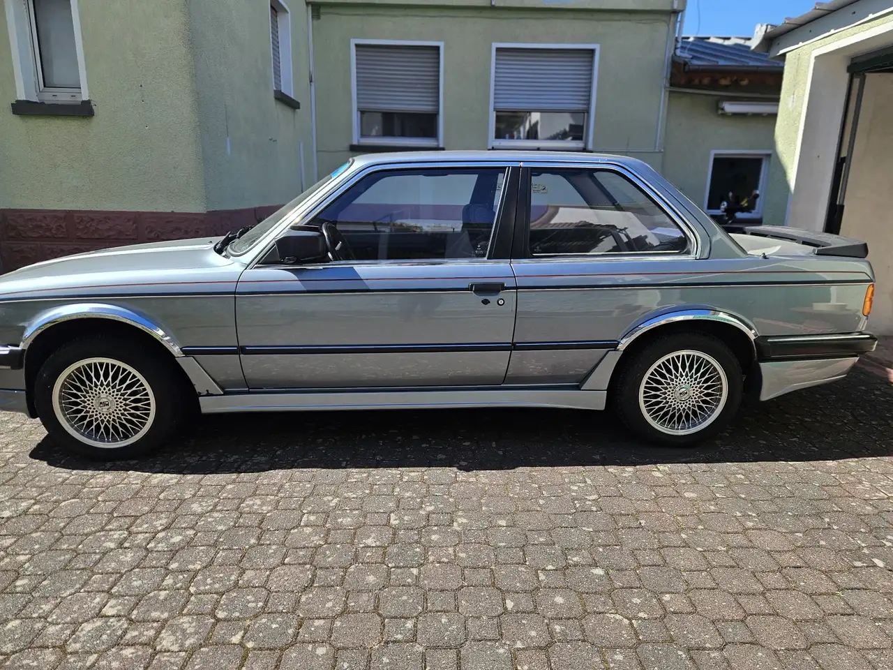 BMW 325i, foto 4