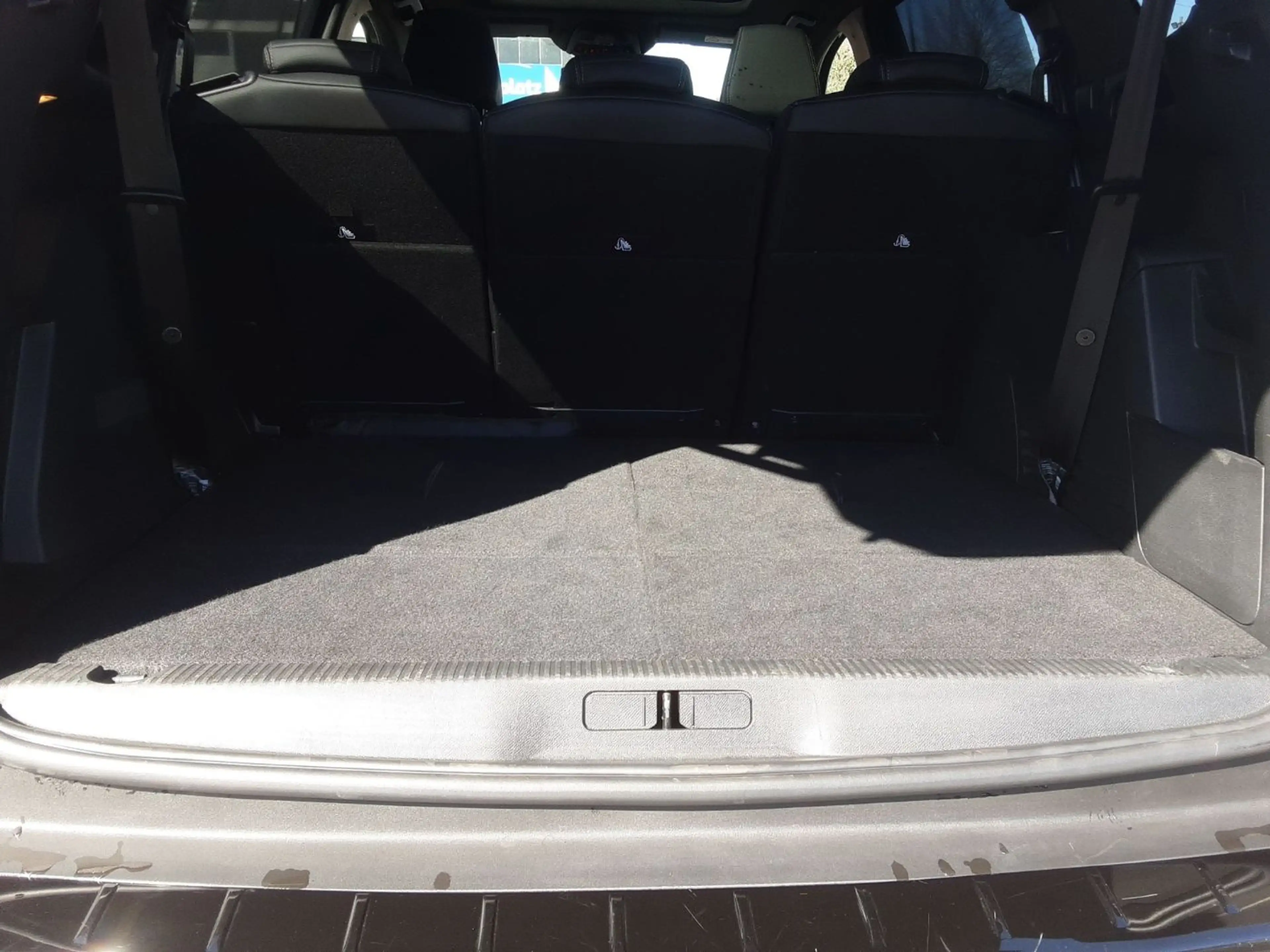 Peugeot 5008 1.5 BlueHDi 130 GT KeyLess LED Navi PDC LM — photo 11
