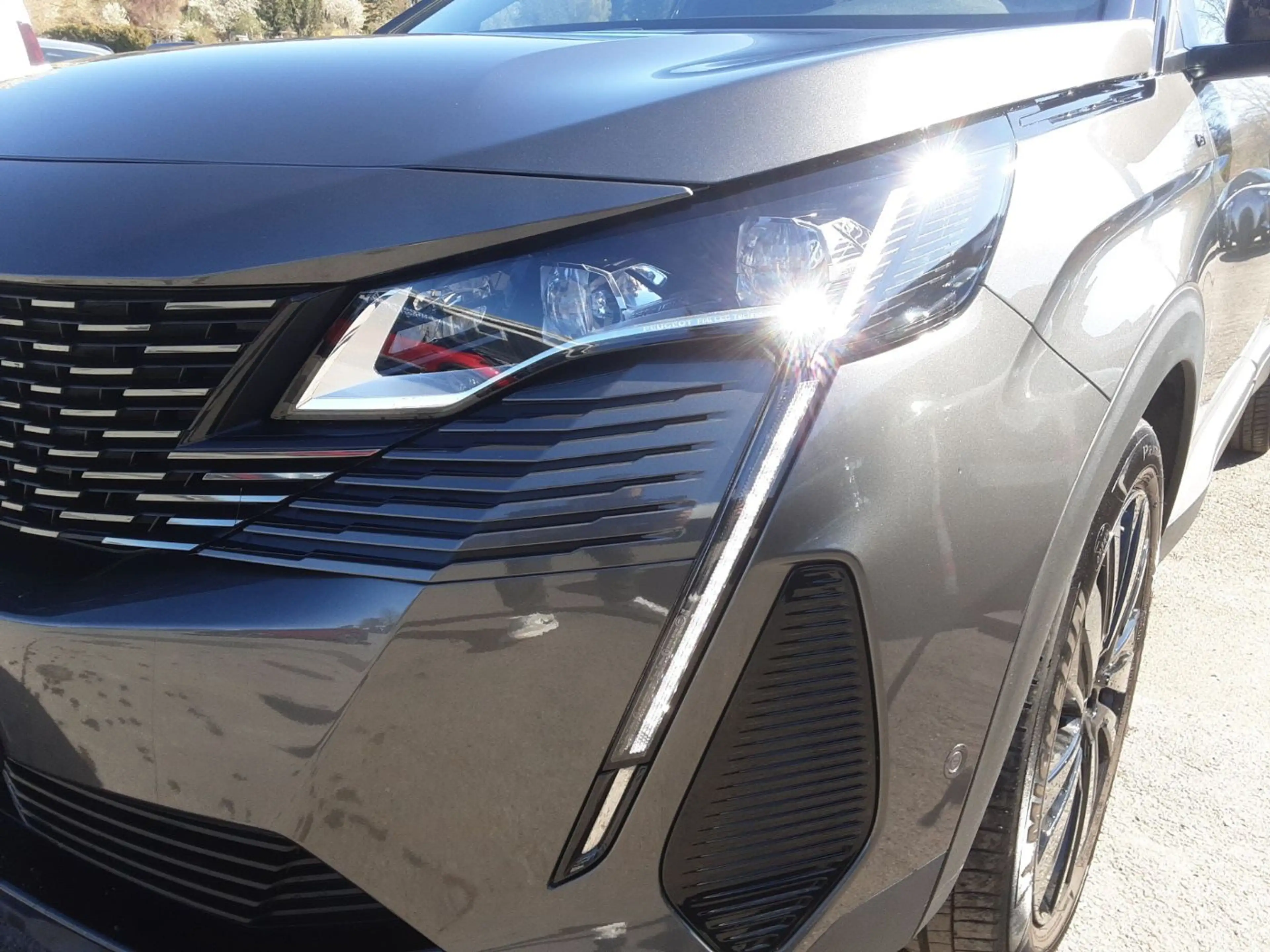 Peugeot 5008 1.5 BlueHDi 130 GT KeyLess LED Navi PDC LM — photo 3