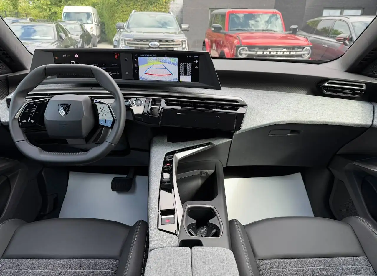 Peugeot 3008 MHEV ALLURE DISTRIBUTIEKETTING CAMERA KEYLESS CARPLAY — 7/15