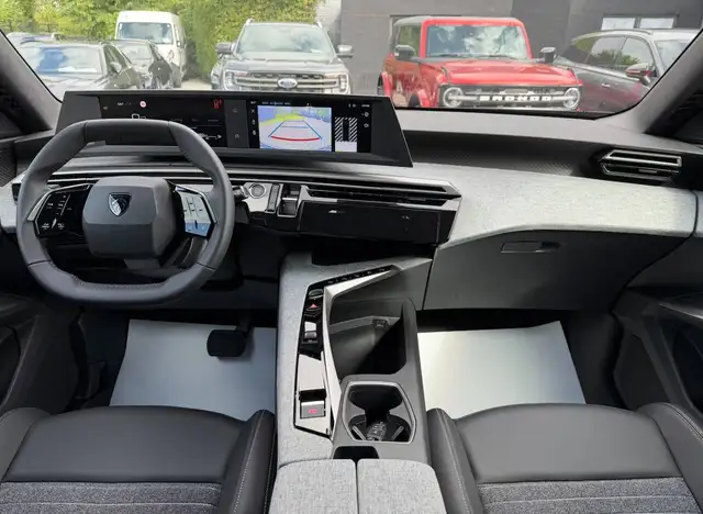Peugeot 3008 view 7