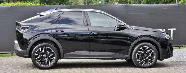 Peugeot 3008 view 2