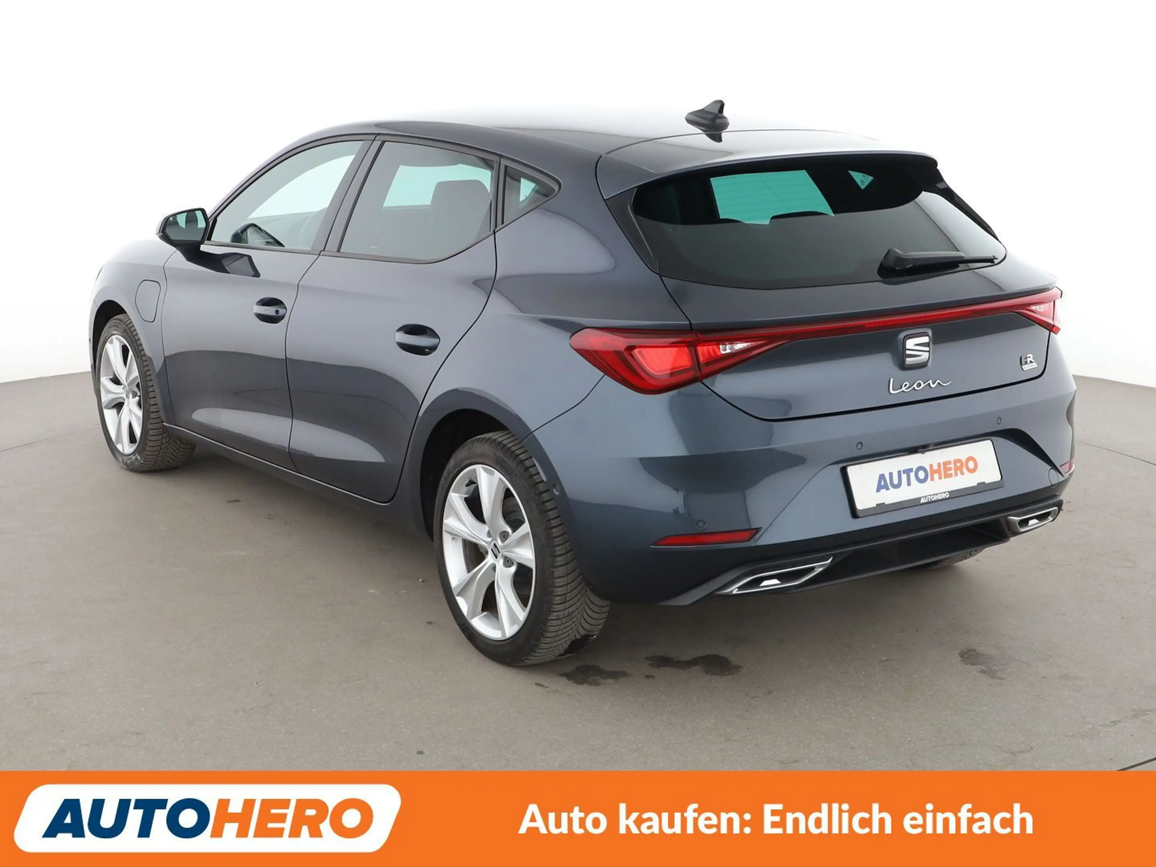 SEAT Leon e-Hybrid 1.4 TSI e-HYBRID FR Aut.*NAVI*LED*TEMPO* — photo 4