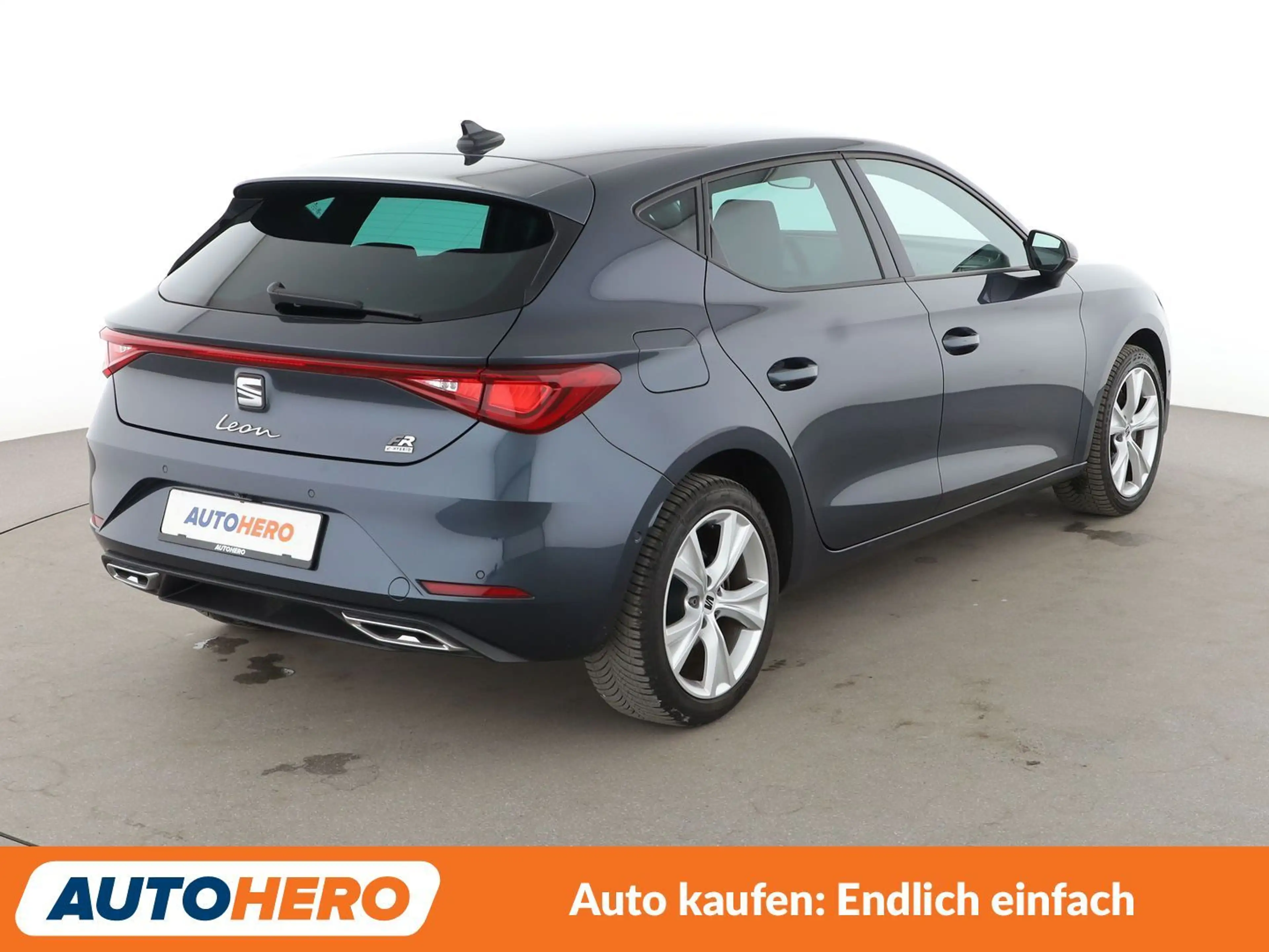 SEAT Leon e-Hybrid 1.4 TSI e-HYBRID FR Aut.*NAVI*LED*TEMPO* — photo 6