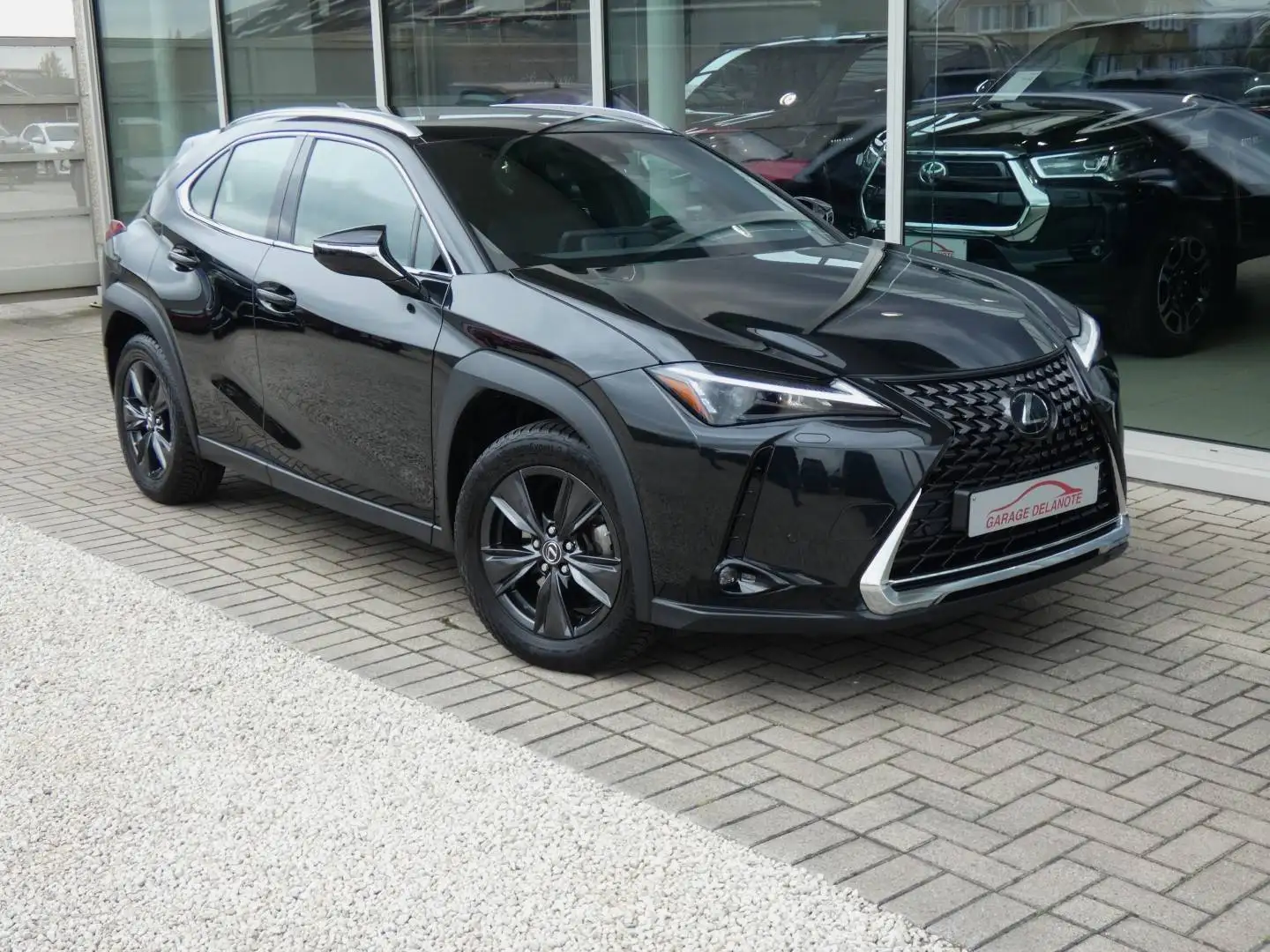 lexus ux