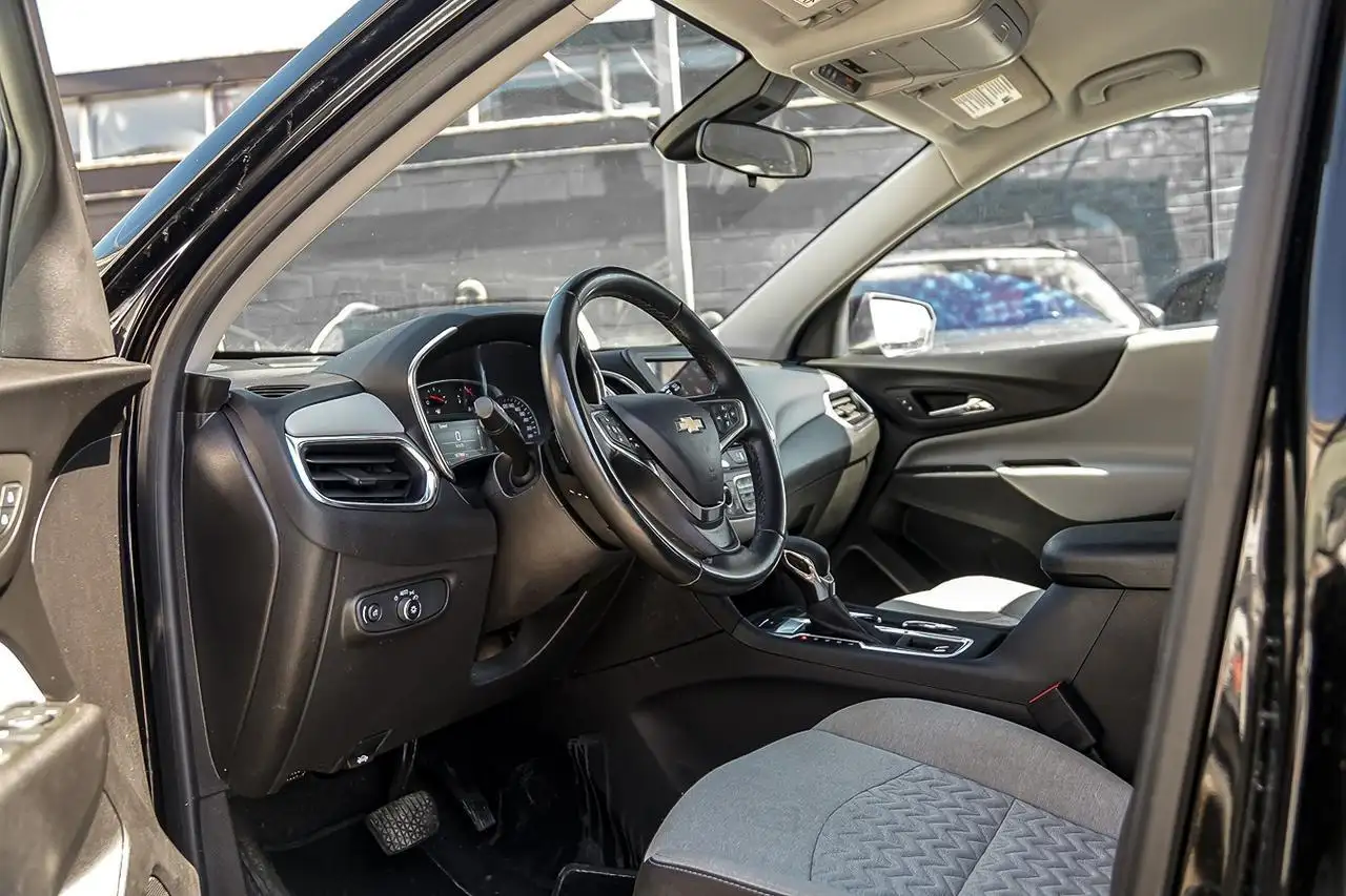 Chevrolet Equinox снимка Chevrolet Equinox