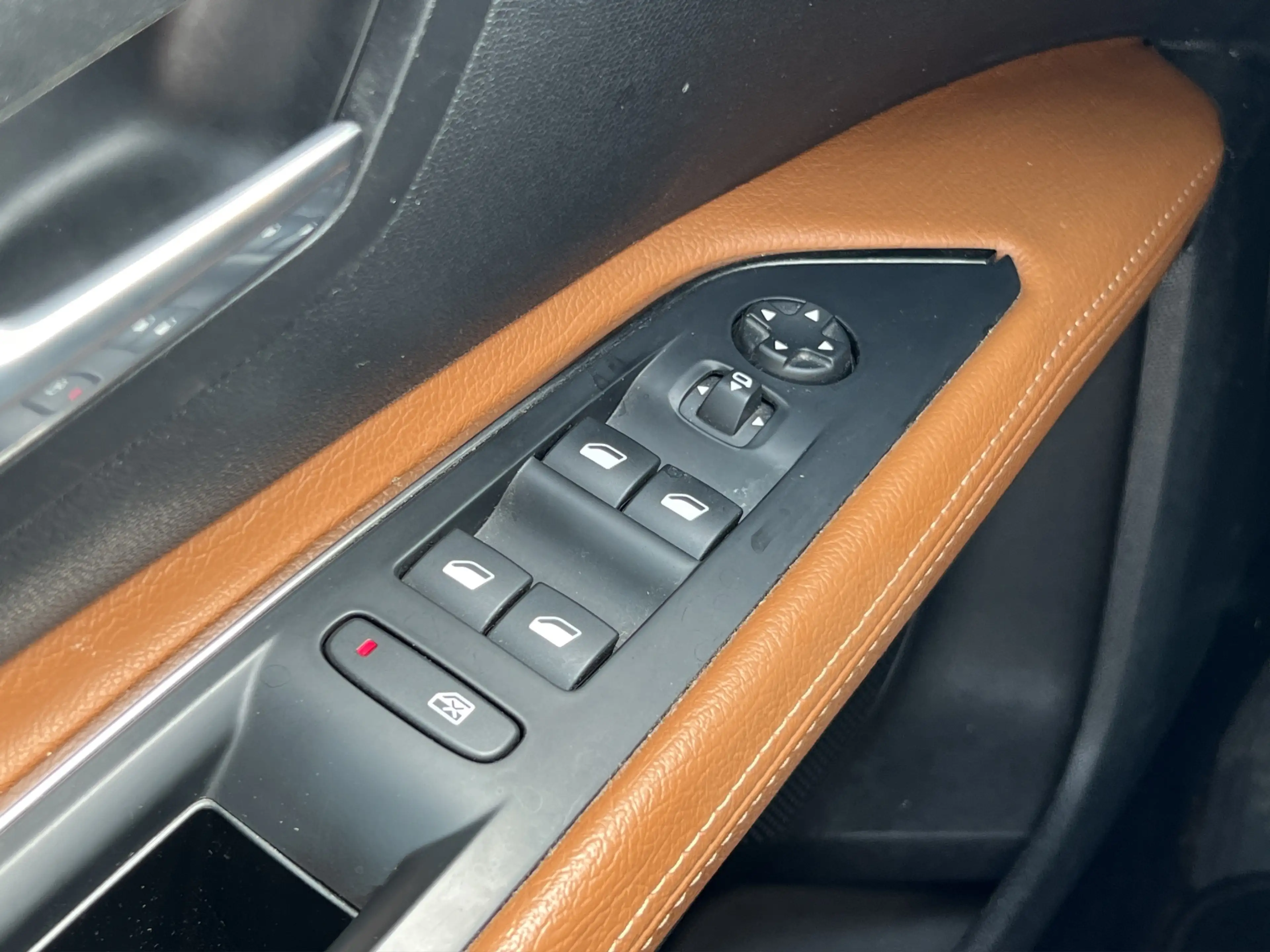 Peugeot 5008 1.2 PureTech Allure Pack Business Vol leder | Stoe — photo 24