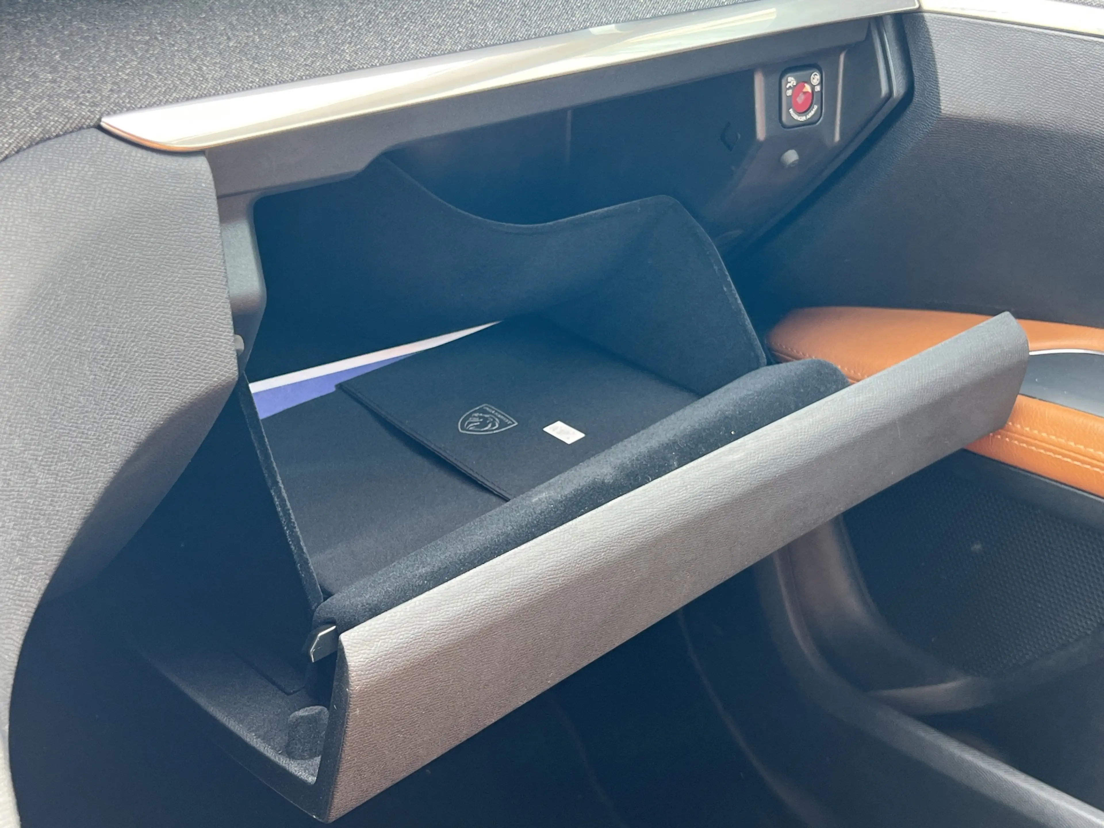Peugeot 5008 1.2 PureTech Allure Pack Business Vol leder | Stoe — photo 27