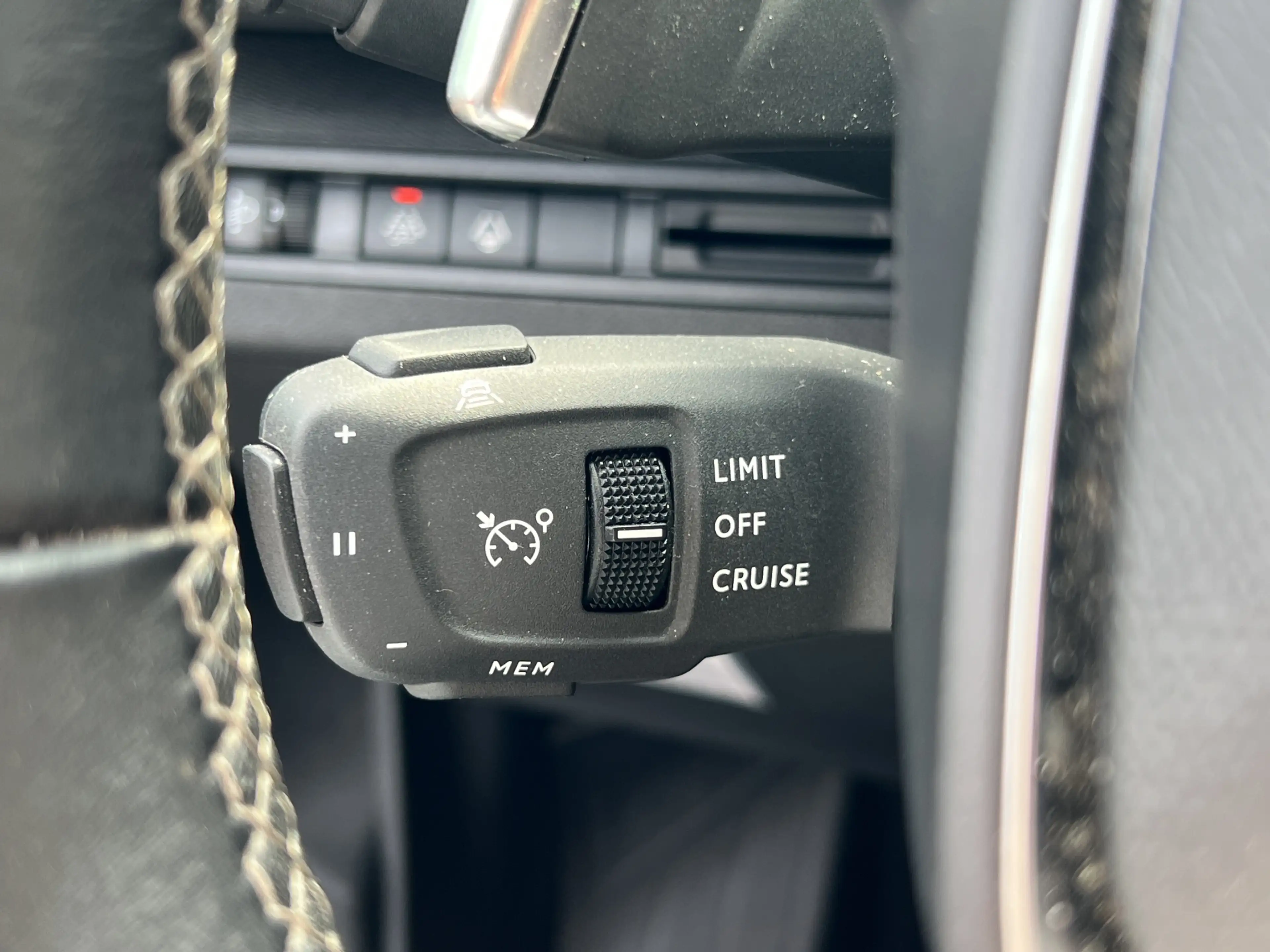 Peugeot 5008 1.2 PureTech Allure Pack Business Vol leder | Stoe — photo 35
