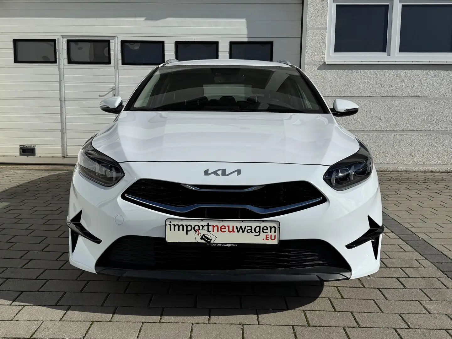 Kia Ceed SW / cee'd SW TOP 1.5 T-GDI AHK+Standheizung+Kamera+SHZ uvm! Blanc - 2