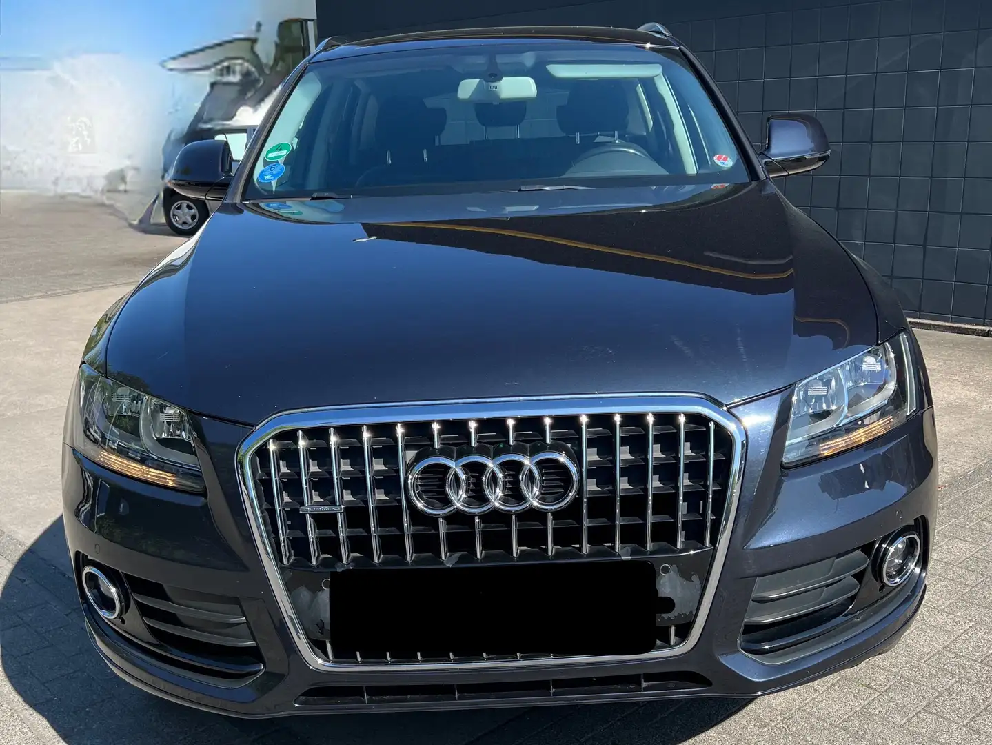 Audi Q5 2.0 TDI (120 kW) quattro Blau - 2